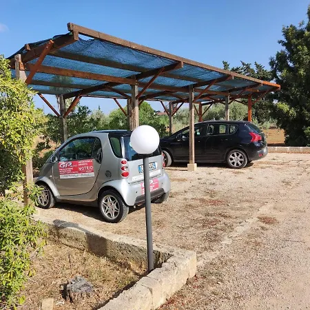 לינה וארוחת בוקר Il Geco 3*